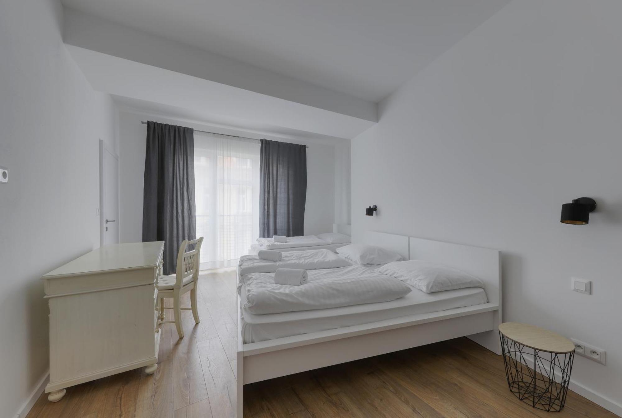 Shone Apartment Old Town 2 Bedroom 브라티슬라바 외부 사진